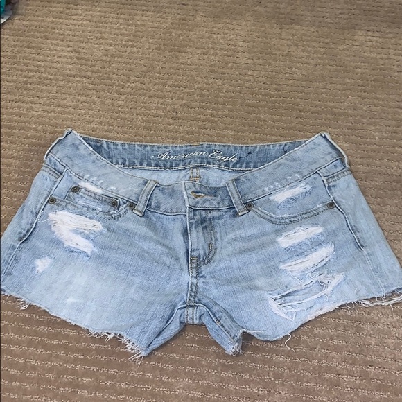 Ripped jean shorts - Picture 1 of 1